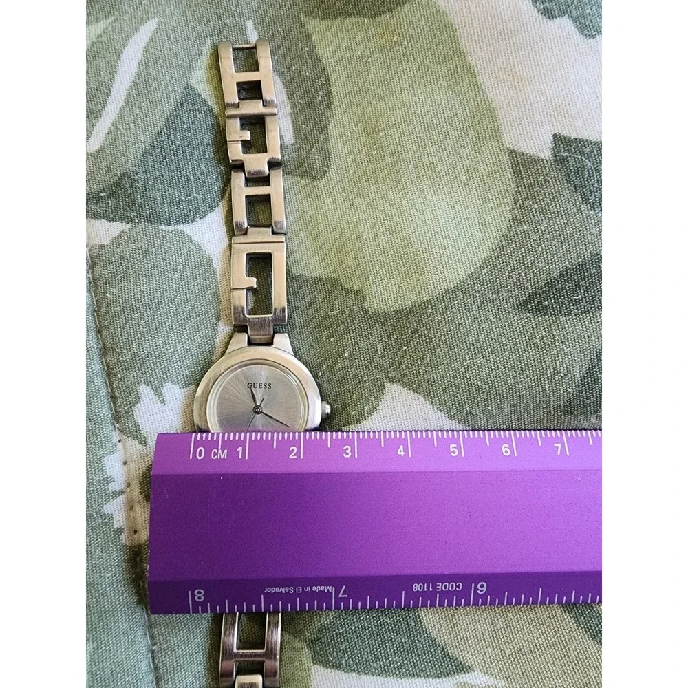 Vtg GUESS Women's Watch Model G65919L Silver Tone Bracelet New Battery FREE $HIP